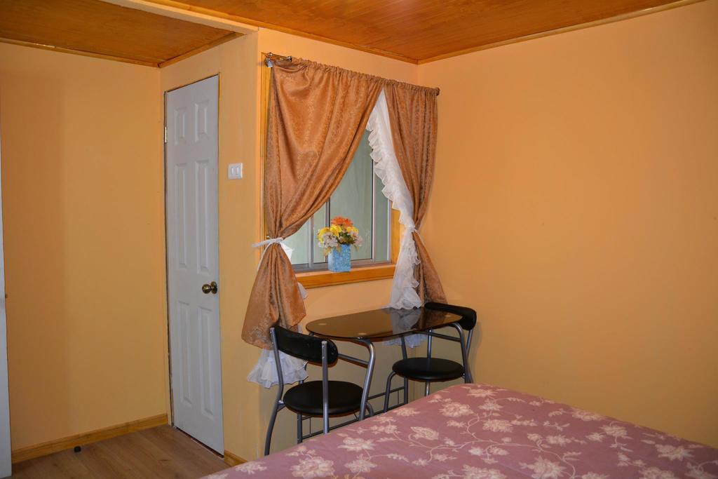 לה סרנה Hostal Maygus מראה חיצוני תמונה